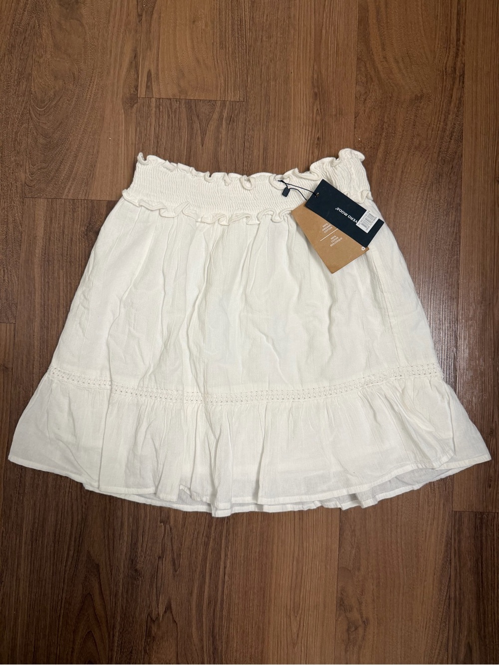 NWT Vero Moda White Smocked Waist Ruffle Tiered Skirt